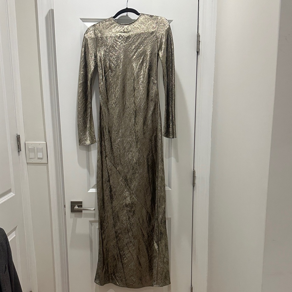 Banana Republic brand new Shimmering metallic  gown XS
